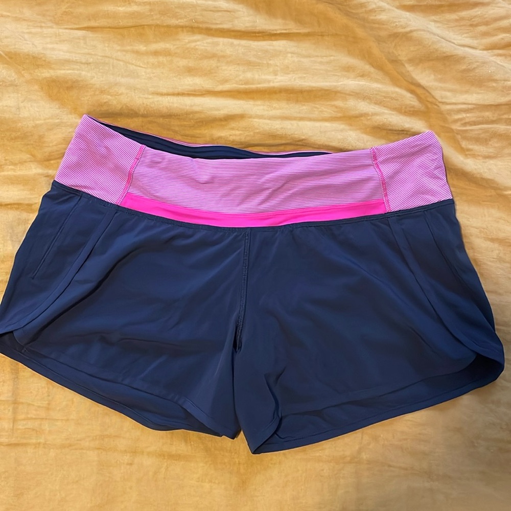 Lululemon Speed Short 4” Women’s 8 Pink and Black